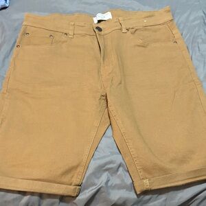 Men's Tan Shorts